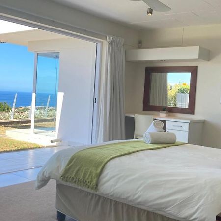 Stylish Holiday Home With Amazing Sea Views Plettenberg Bay Exterior photo